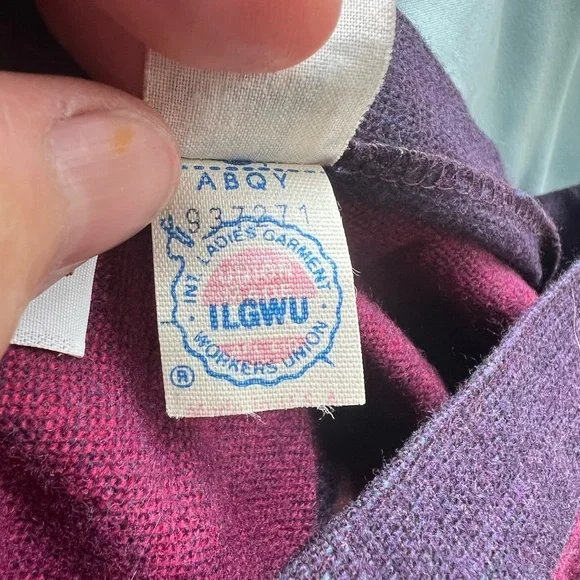 Vintage Personal size 18 union made wool pleated midi skirt with side zipper. - Picture 6 of 7